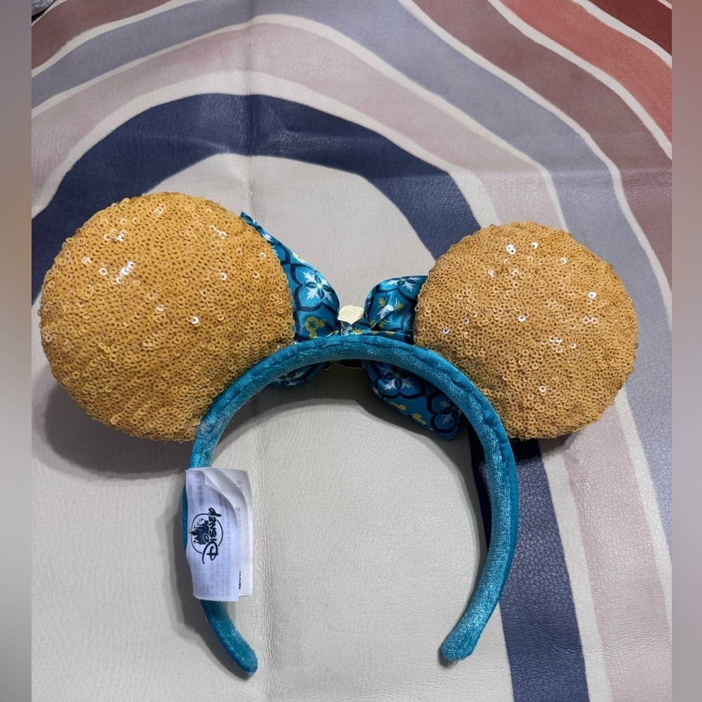 Disney World Parks Epcot Italy Pavilion Limoncello Saluti Minnie Ears Headband - Picture 2 of 2